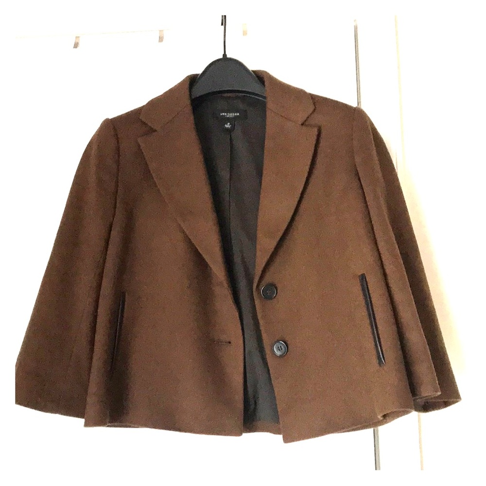A chic wool Ann Taylor jacket for fall weather